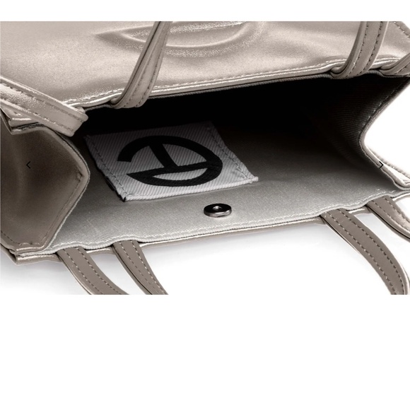 Telfar small shopper in bronze - Picture 3 of 3